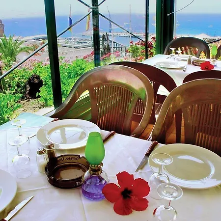 Veleros Apartman *