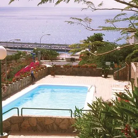 Veleros Apartman *